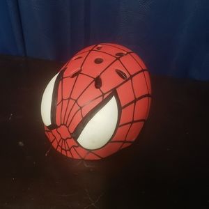 Kids spiderman helmet size age 5+ size small